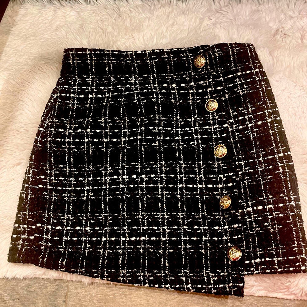 Black small  skirt
